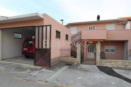 Split, Kila, semi-detached house for sale, 3 apartments