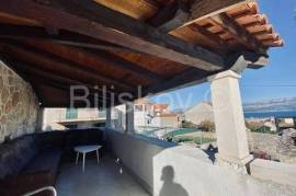 Brač, Supetar, semi-detached renovated house in the center