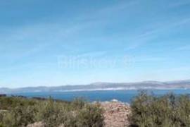 For sale, Brač, agricultural land with a beautiful view