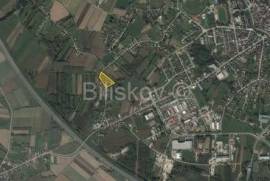 For sale, Ivanić-Grad, agricultural land of 9,485 m2