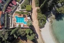Brač, luxury villa - 1 row to the sea!