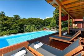 Sale, Rakov Potok, prefabricated house 179 m², swimming pool, parking