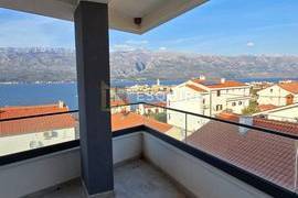 Appartamento Vinjerac, Posedarje, 116m2