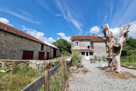 For Sale 3 Bed Smallholding/Equestrian Home Jouac 87