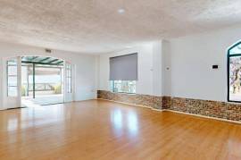 Commercial Permises With Terraces Commercial Permises With Terraces