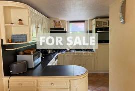 Detached Country House with Open Views