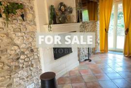 Detached Country House with Open Views