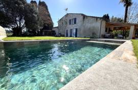 Fully Renovated Detached House with Pool