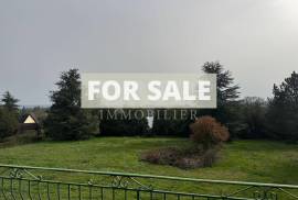 Detached Country House with Open Views