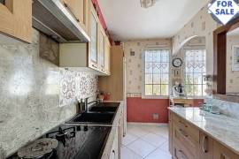 Detached Country House with Woodland Plot