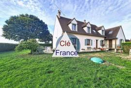 Detached Country House with Open Views