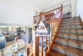 Detached Country House with Open Views