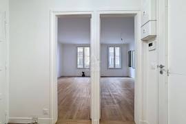 Paris Apartment in 18th Arrondissement