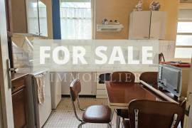 Traditional House with Garden