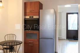 Detached house for rent in Riga, 122.00m2