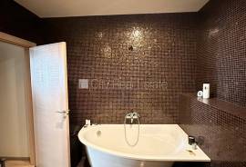 Apartment for sale in Riga, 135.90m2