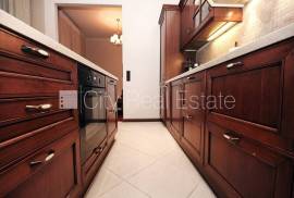 Apartment for sale in Riga, 105.00m2