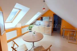 Detached house for sale in Riga district, 420.00m2