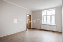 Apartment for sale in Riga, 50.00m2