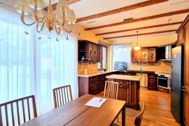 Detached house for sale in Riga, 370.00m2