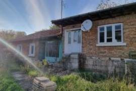 Classic Open Plan Property in Bulgaria in the stunning village of Ostritsa pay Monthly Click to teach Gmail this conversation is important