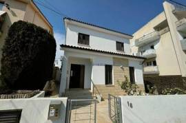Spacious, Two Bedroom House in Kamares area, Larnaca