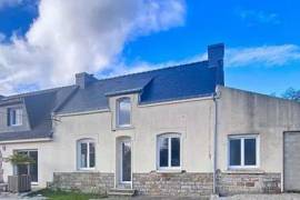 Venez découvrire rapidement cette belle maison