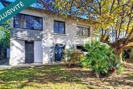 Maison T5 125 m² proche commoditées.