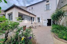 Maison de ville - Matha centre