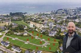 Terrain constructible viabilisé à environ 1 km de la mer