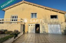 PAVILLON SUR SOUS SOL 3 CHAMBRES ET 3 GARAGES A COULON