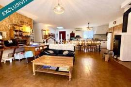 Maison de plain-pied 3 chambres, 2 garages et cave