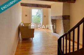 Maison de ville rénovée 135m² – 4 niveaux – Centre de Mézin – Jardin 300m² – Dépendance