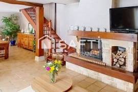 Maison 7 pièces - 260m2