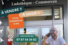 LOCAL COMMERCIAL 44 M2