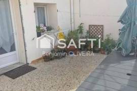 Immeuble avec T2, T2/T3 duplex , local commercial et garage 155m²