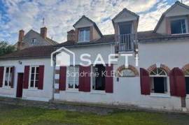 Maison de ville, 5 pièces avec atelier et cour