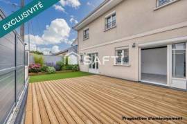 Maison familiale avec terrasse à 9min du métro