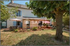 Une élégante maison ancienne pleine d’harmonie