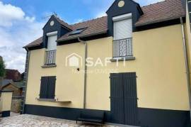 Maison 67 m2 - terrain 120 m2 - 2 chambres - proche tous commerces - écoles - RER D