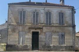 MAISON DE CARACTERE - BRIZAMBOURG