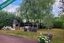 A SAISIR maison familiale avec possibilité d'y aménager un espace professionnel