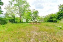 Terrain de 1000m² en plein centre de Nemours
