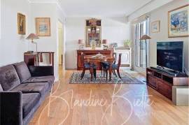 Appartement familial rénové avec jardin à 10 mn du RER
