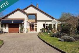 Maison traditionnelle avec de beaux volumes
