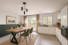 Maison neuve RE 2020 avec garage et jardin