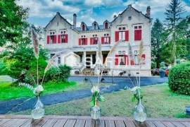 Propriété de prestige rénovée à 1h de Bordeaux