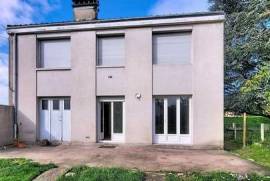 Maison T5 agréable dans un quartier recherché, proche du centre ville