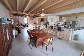 Maison familiale 3 chambres avec dépendances