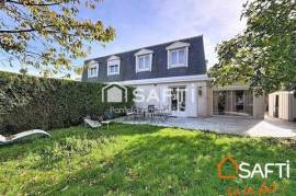 Maison familiale 6 pièces – 133 m² résidence avec piscine et tennis à Lésigny.